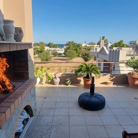 ארטמידה 1 Bedroom Apartment Close To The Sea מראה חיצוני תמונה